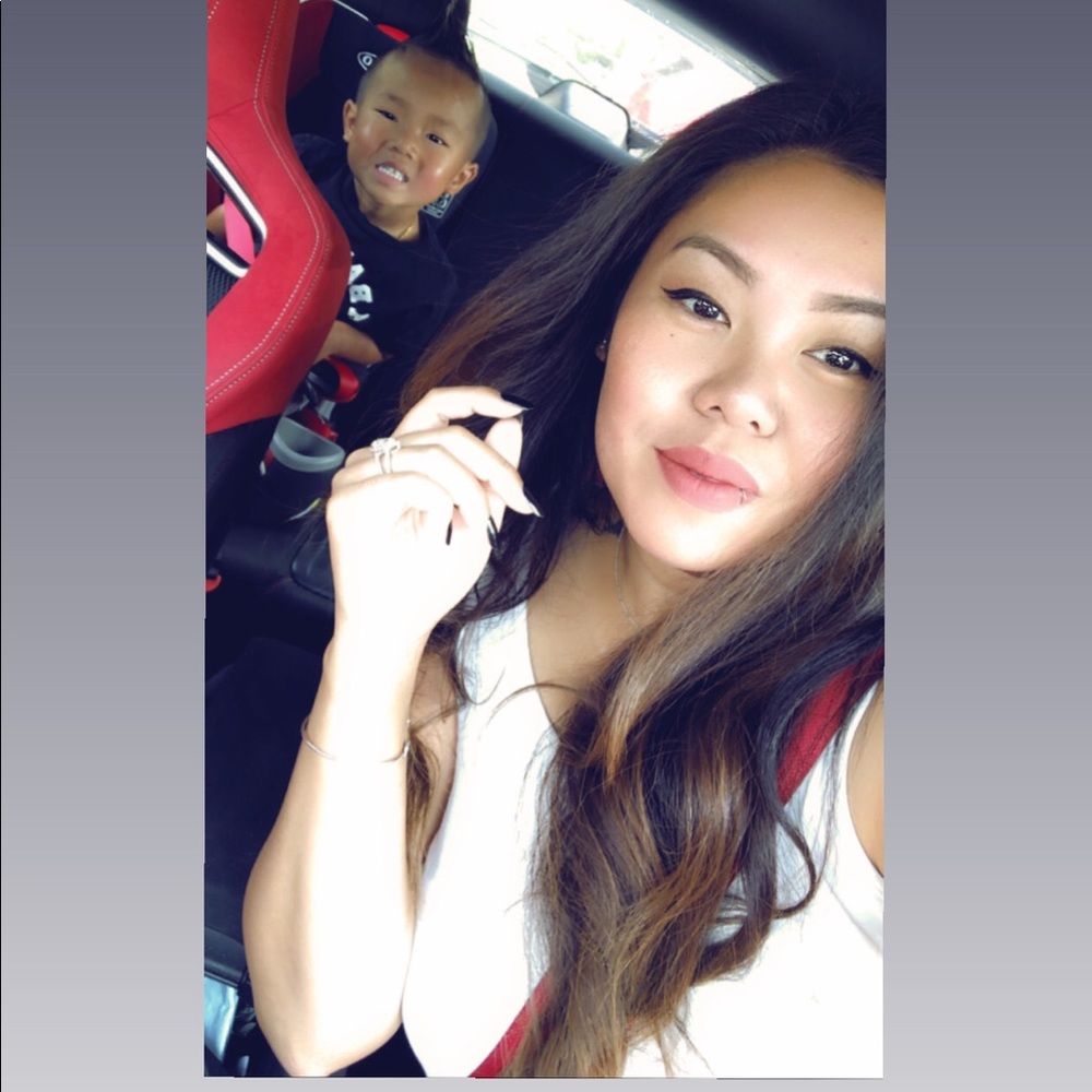 Meet your Posher, Trinh